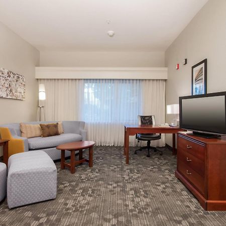 Hotel Courtyard By Marriott Palmdale Esterno foto