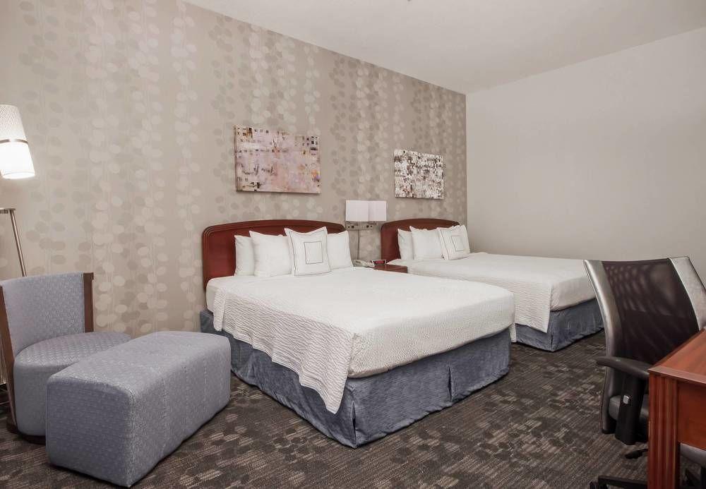 Hotel Courtyard By Marriott Palmdale Esterno foto