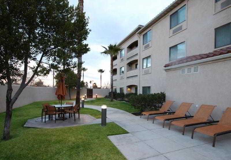 Hotel Courtyard By Marriott Palmdale Esterno foto