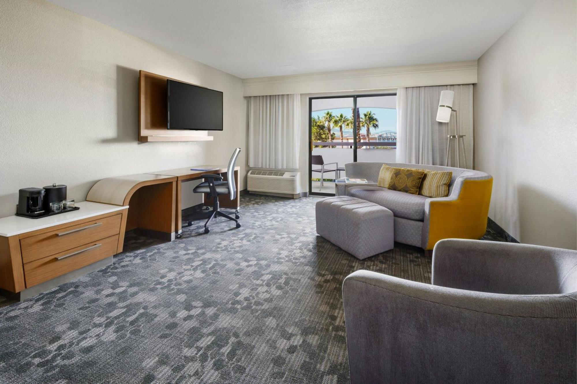 Hotel Courtyard By Marriott Palmdale Esterno foto