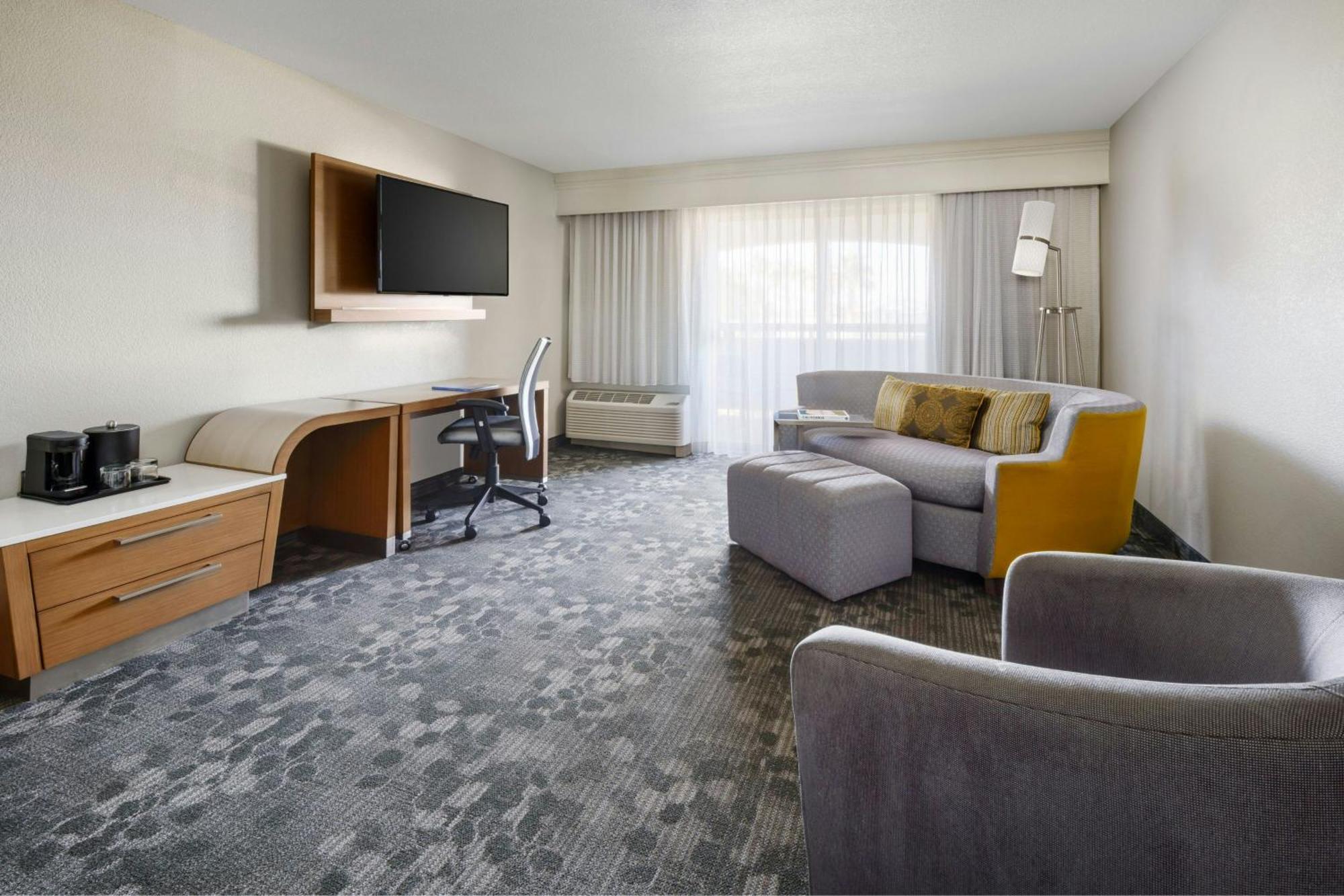 Hotel Courtyard By Marriott Palmdale Esterno foto