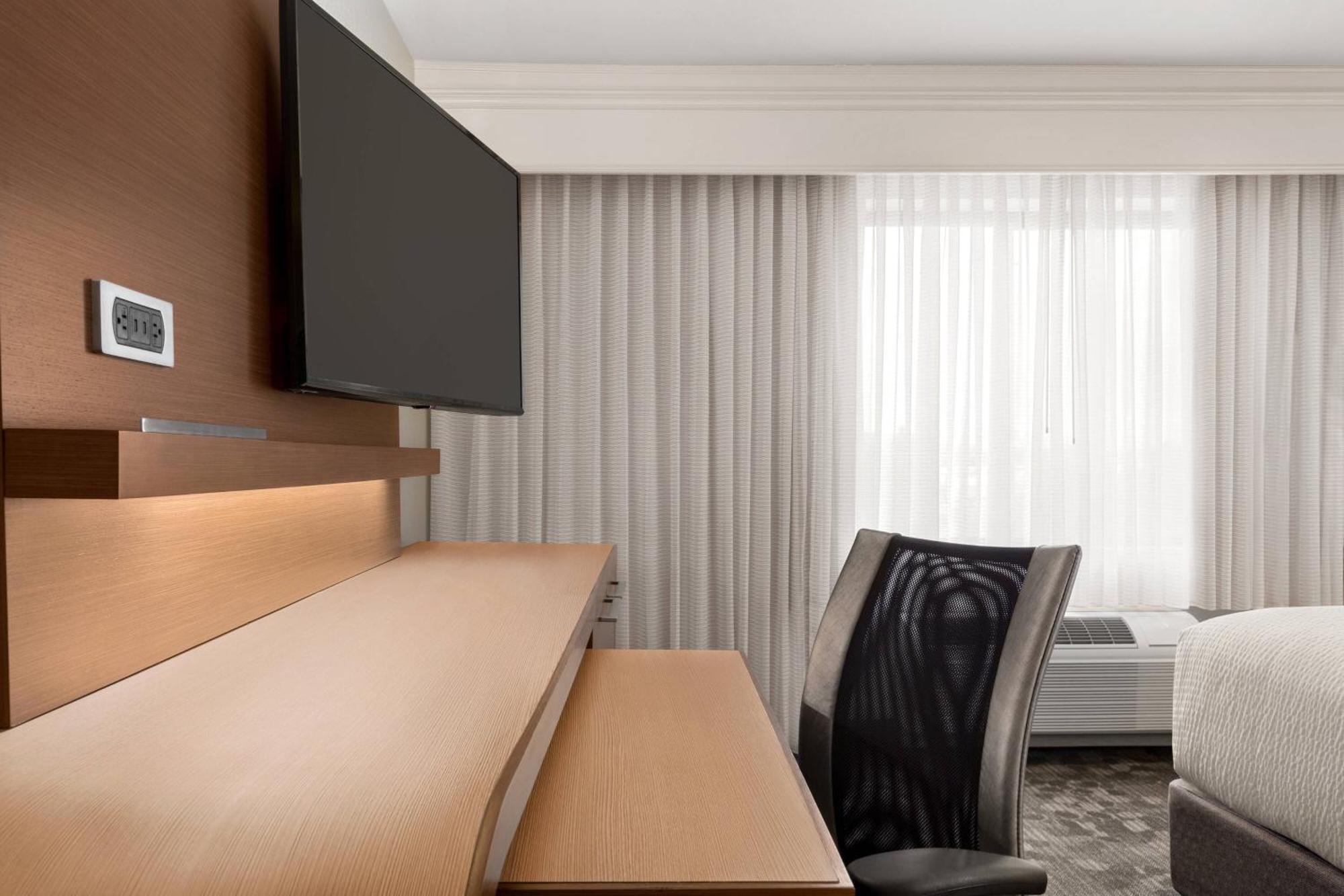 Hotel Courtyard By Marriott Palmdale Esterno foto