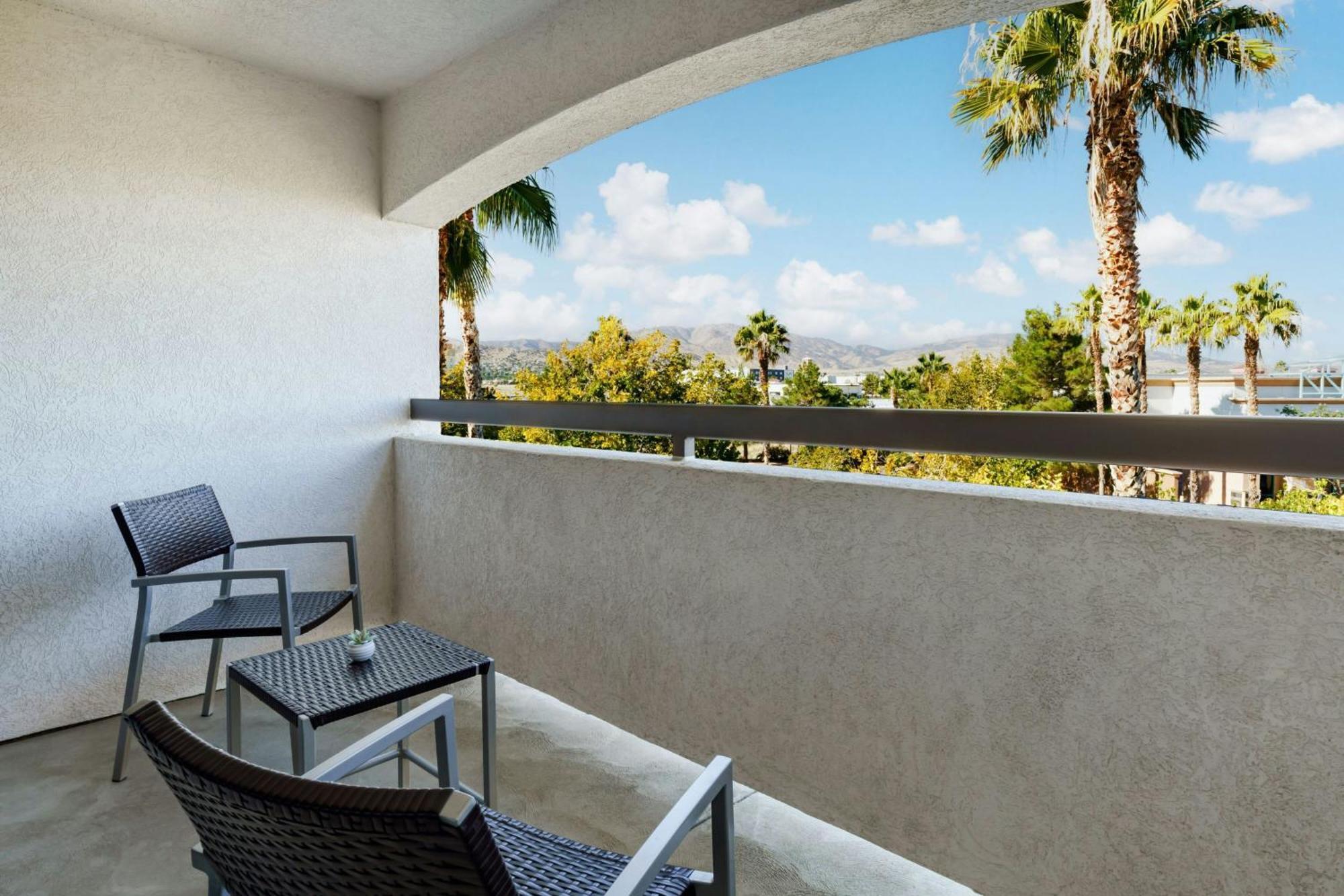 Hotel Courtyard By Marriott Palmdale Esterno foto