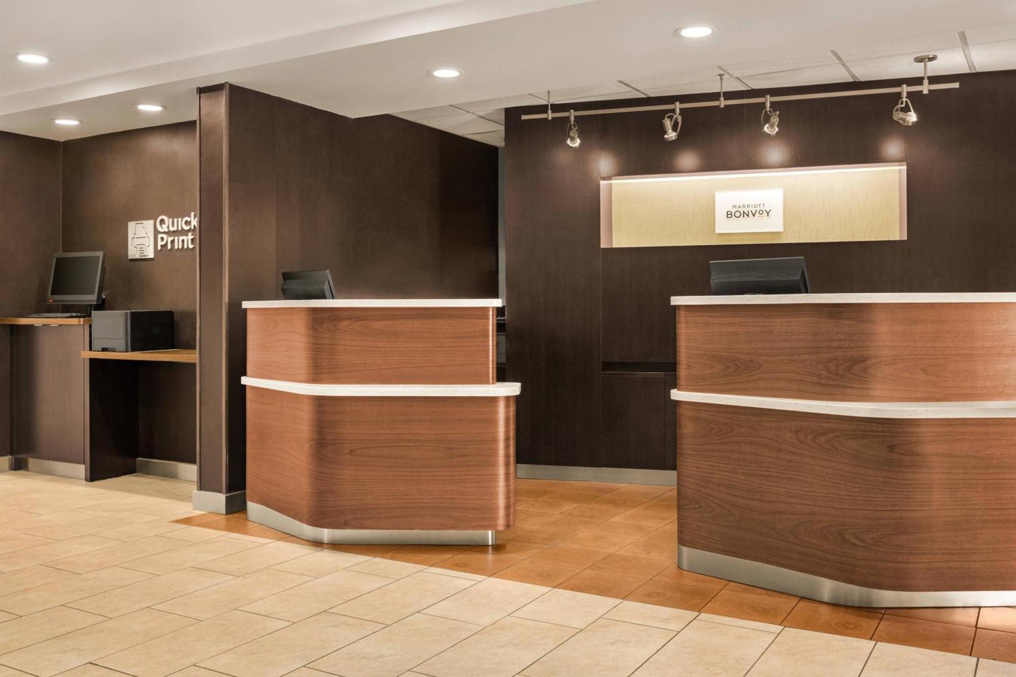 Hotel Courtyard By Marriott Palmdale Esterno foto
